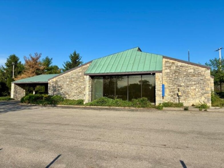 More Photos Of 1151 Georgesville Rd, Columbus Bank For Sale