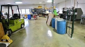 More Photos Of 950-970 Bolger Ct, Fenton Service For Lease