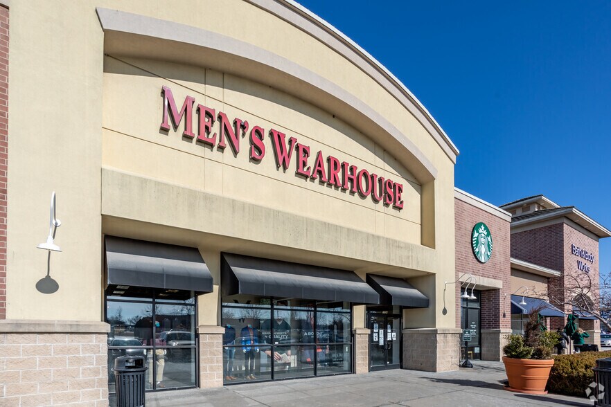 More Photos Of 1850-1860 Chipman Rd, Lee's Summit Unknown For Lease