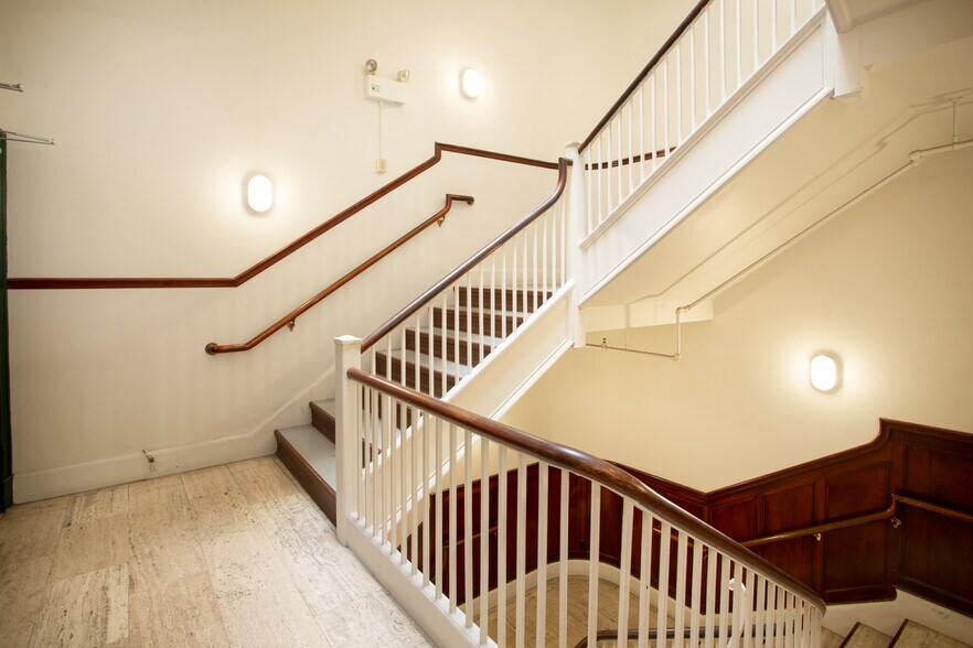 More Photos Of 139 S Main St, Fall River Office For Sale