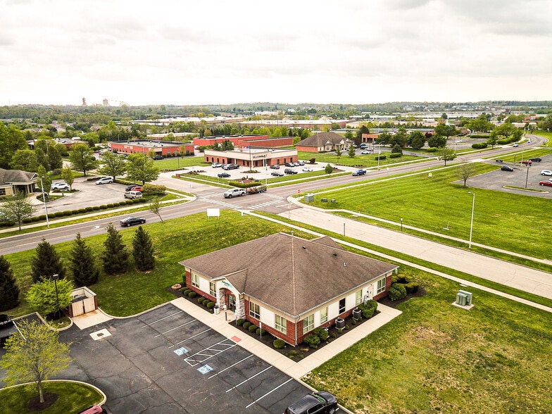 More Photos Of 1045 Channingway Dr, Fairborn Office For Sale