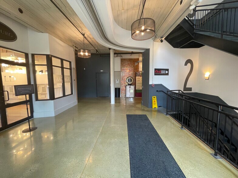 More Photos Of 55 Main St, Newmarket Office Residential For Lease