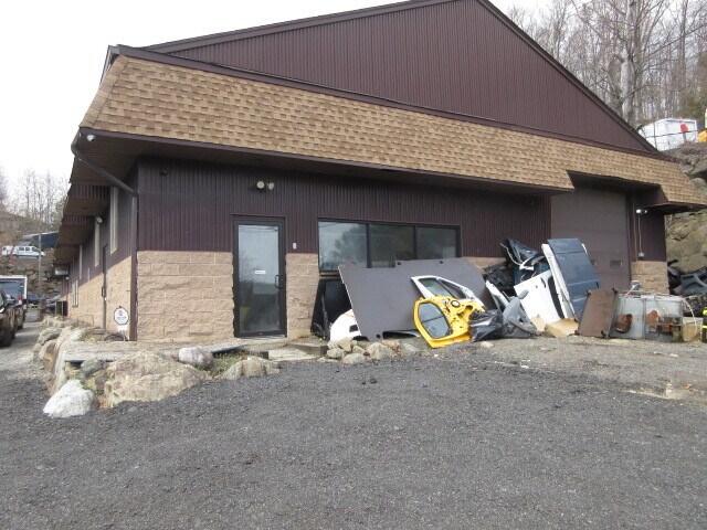 More Photos Of 1894 State Rt 23, West Milford Auto Repair For Lease