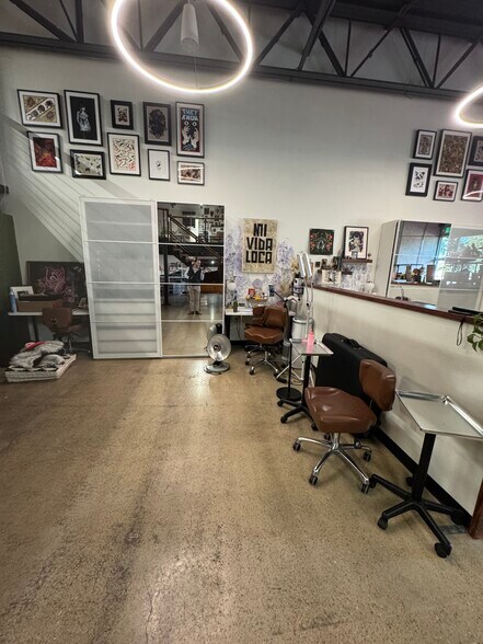 More Photos Of 1380 River Bend Dr, Dallas Loft Creative Space For Sale