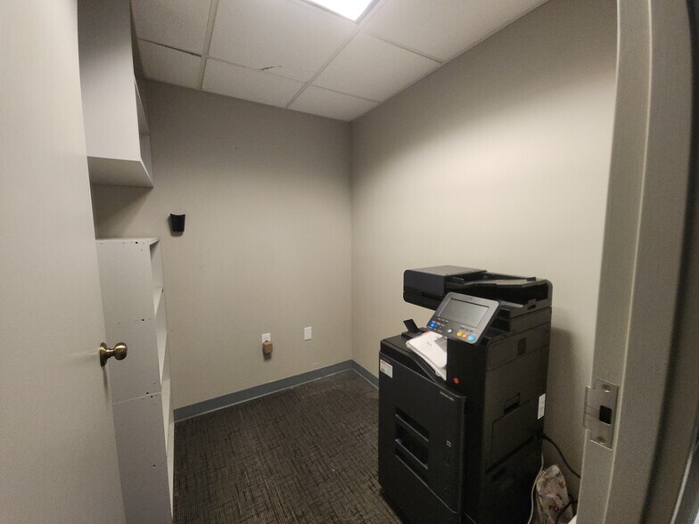 More Photos Of 333 1st St N, Jacksonville Beach Office For Lease