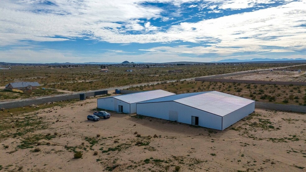 More Photos Of 22245 Mitchell Blvd, California City Warehouse For Lease