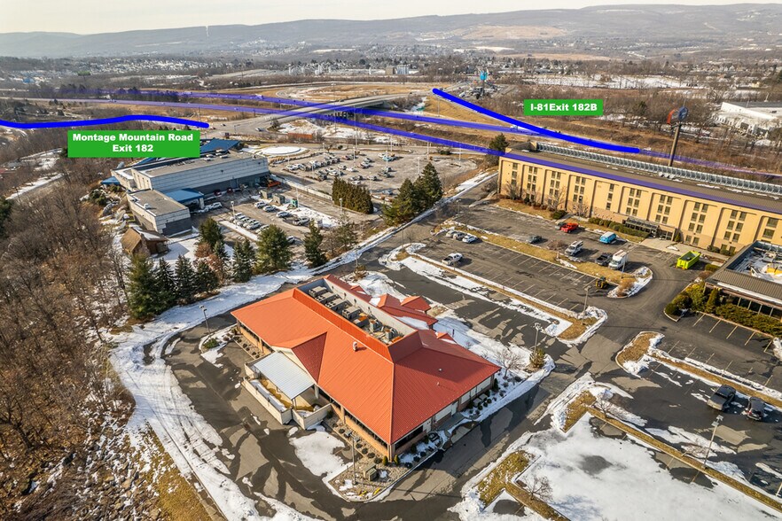 More Photos Of 20 Montage Mountain Rd, Moosic Restaurant For Lease