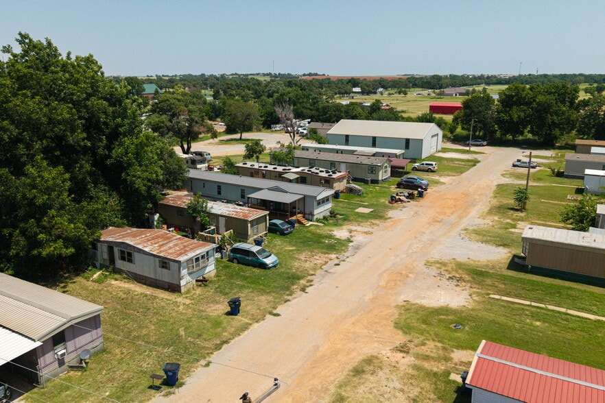 More Photos Of 603 S 3rd St, Kingfisher Manufactured Housing Mobile Home Park For Sale