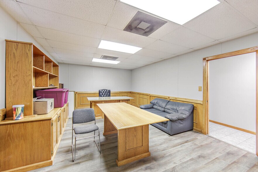 More Photos Of 204 Venture Blvd, Houma Industrial For Lease