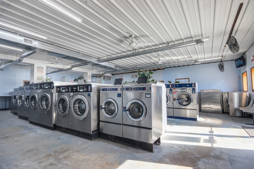 More Photos Of 11870 W State Road 10, Demotte Freestanding For Sale