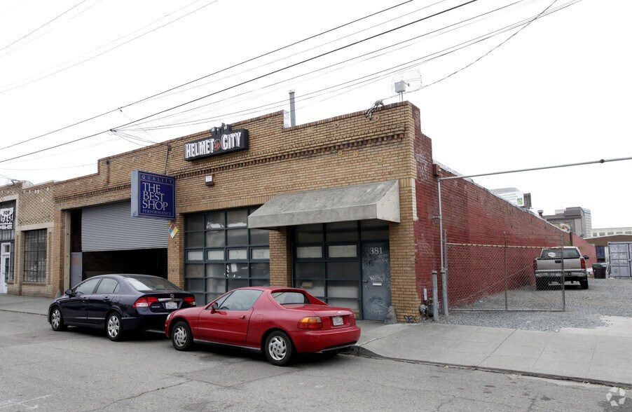 Primary Photo Of 381 26th St, Oakland Auto Repair For Sale