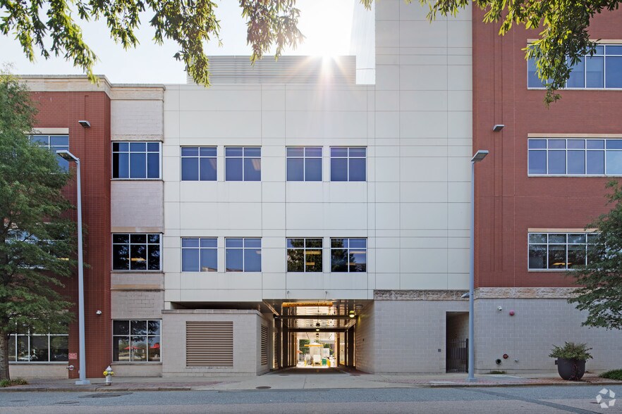 More Photos Of 735-737 N 5th St, Richmond Office For Lease