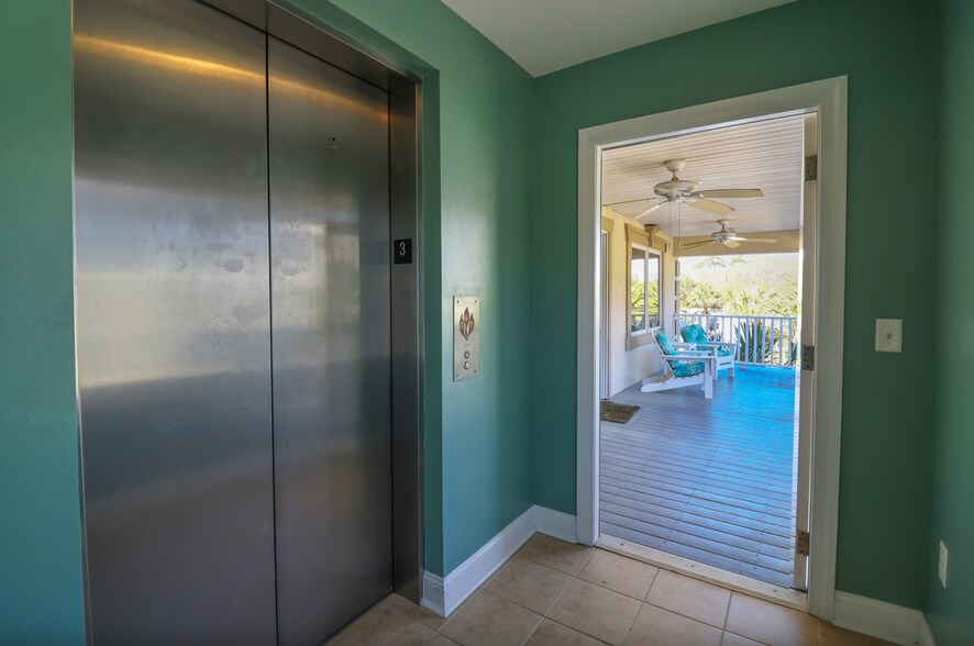 More Photos Of 13 Silver Ave, Tybee Island Apartments For Sale