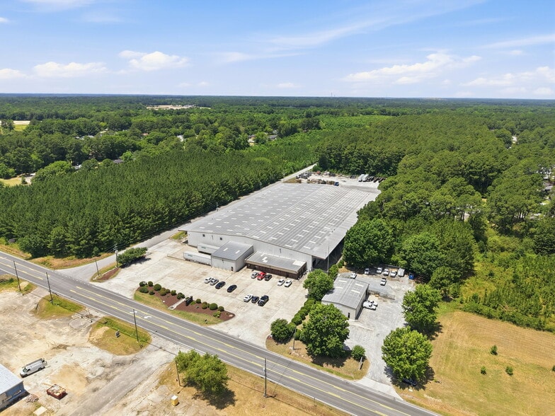 More Photos Of 1526 S Brightleaf Blvd, Smithfield Warehouse For Lease