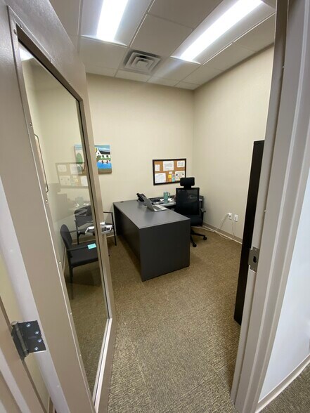 More Photos Of 1859 Summerville Ave, Charleston Office For Lease