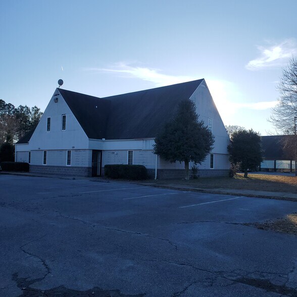 More Photos Of 32057 Beaver Run Dr, Salisbury Freestanding For Sale