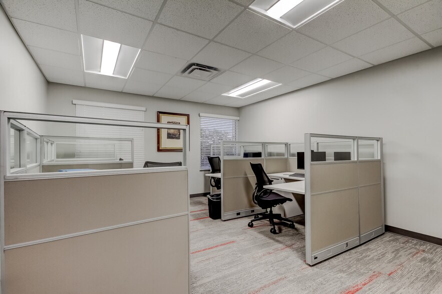 More Photos Of 2801 W Busch Blvd, Tampa Medical For Sale