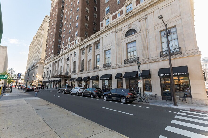 More Photos Of 822-834 Chestnut St, Philadelphia Apartments For Lease