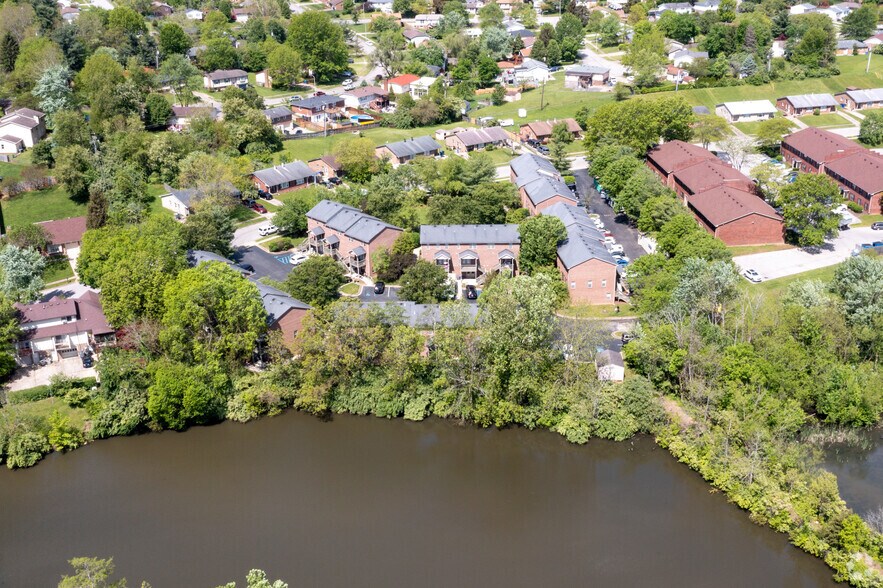 More Photos Of 3353-3375 Cove Lake Dr, Lexington Apartments For Sale