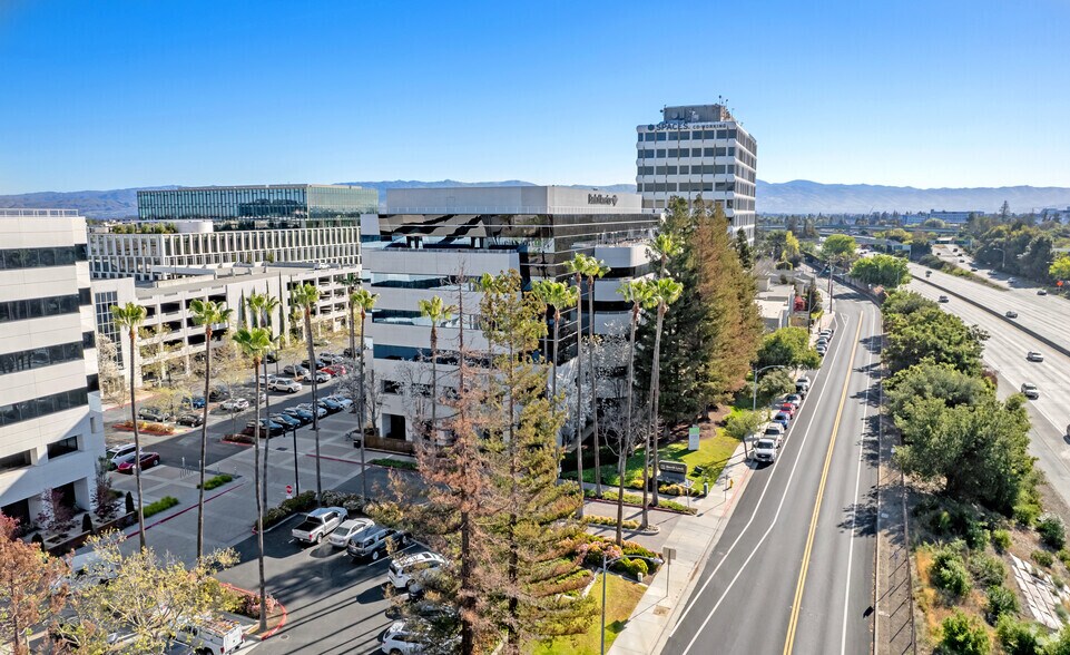 More Photos Of 560 S Winchester Blvd, San Jose Office For Lease