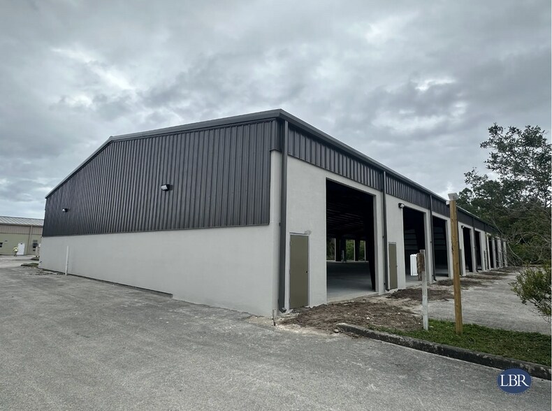 Primary Photo Of 676 Atlantis Rd, Melbourne Warehouse For Lease