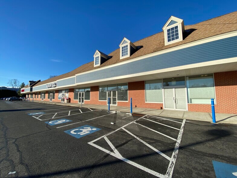 More Photos Of 500 Kings Hwy E, Fairfield Unknown For Lease