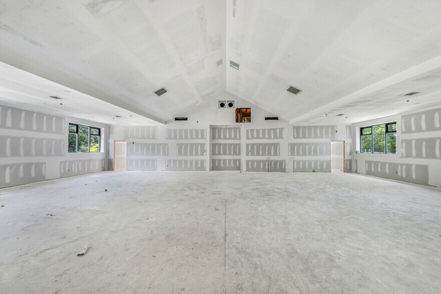 More Photos Of 110 S New York Rd, Galloway Freestanding For Sale