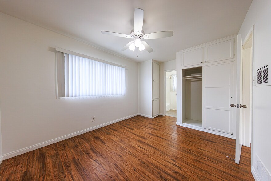 More Photos Of 650 W Wilson Ave, Glendale Apartments For Sale