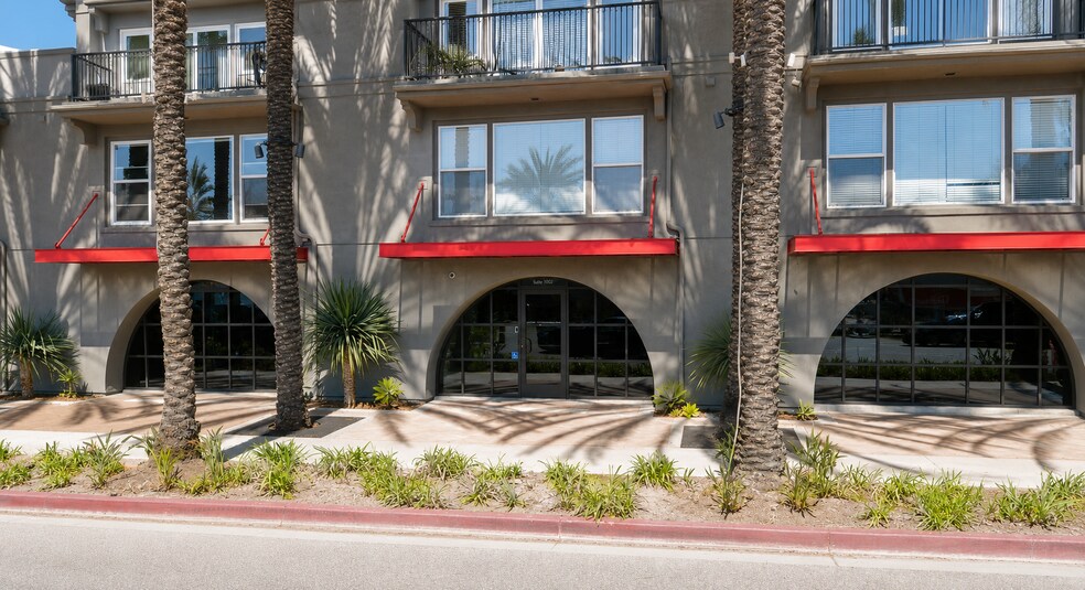 More Photos Of 1801 E katella Ave, Anaheim Apartments For Sale