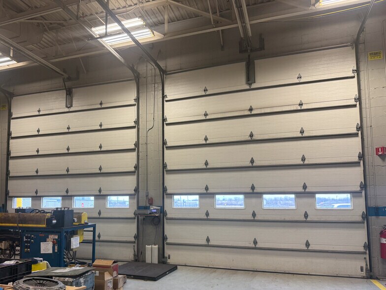 More Photos Of 518 Michigan Ave, Auburn Light Manufacturing For Lease