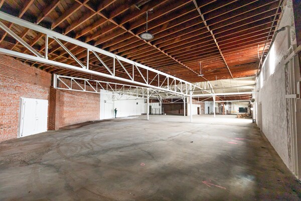 More Photos Of 200-220 N 16th St, Sacramento Unknown For Sale