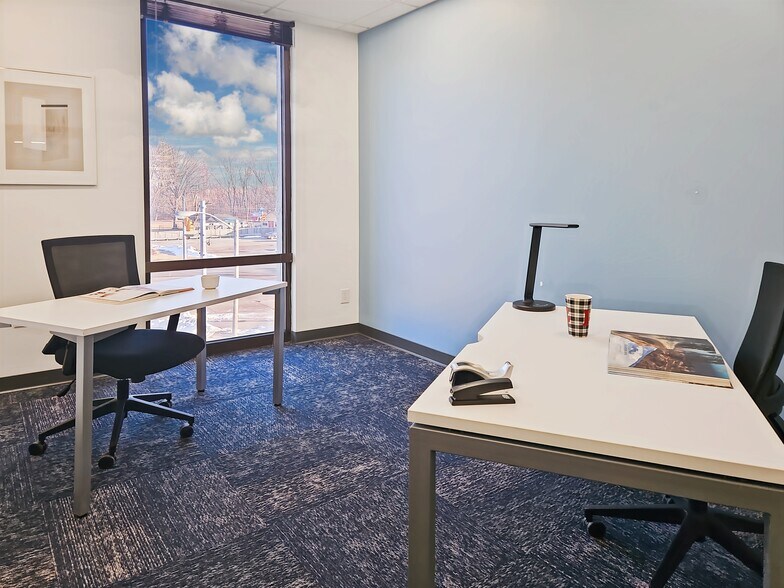 More Photos Of 3901 W 86th St, Indianapolis Coworking Space