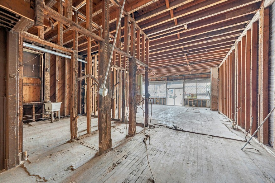 More Photos Of 63 Hutton St, Jersey City Apartments For Lease