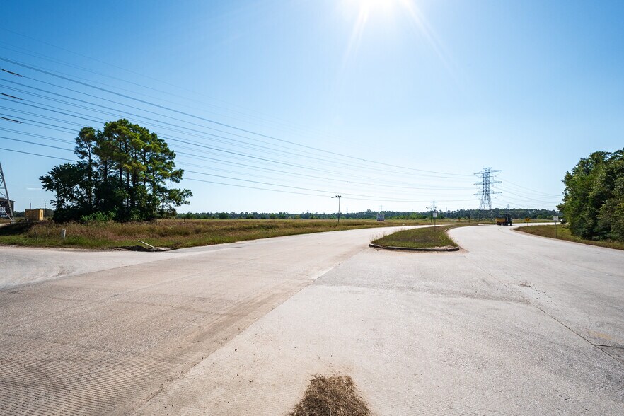 More Photos Of 0 Townsen Blvd, Humble Land For Sale