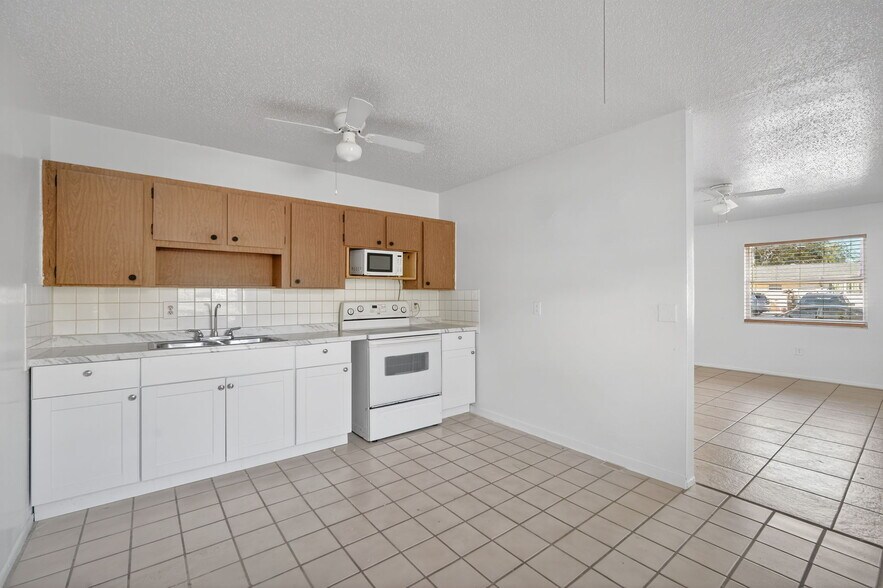 More Photos Of 4600 Kelmar Dr, West Palm Beach Multifamily For Sale