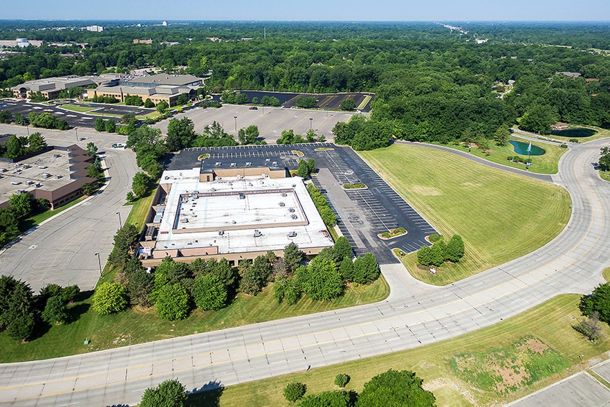 More Photos Of 5225 Auto Club Dr, Dearborn Office For Sale