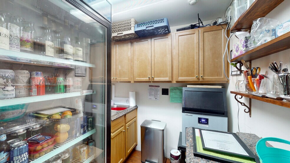 More Photos Of 54 Pulteney St, Hammondsport Restaurant For Sale