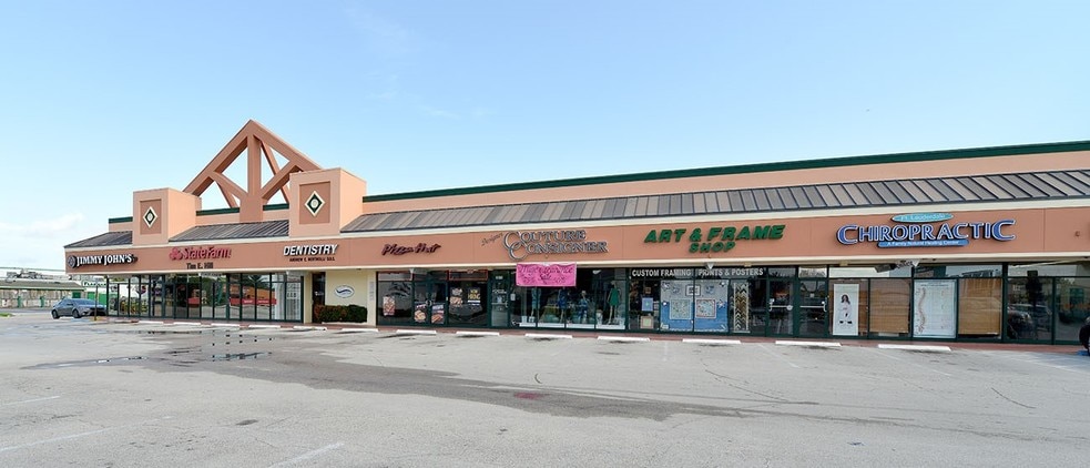 More Photos Of 1509-1523 E Commercial Blvd, Fort Lauderdale Unknown For Lease