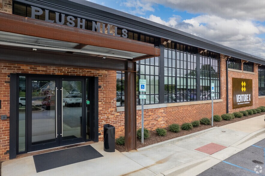 More Photos Of 141 Traction St, Greenville Coworking Space