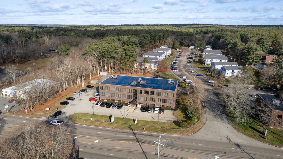 More Photos Of 1020 Plain St, Marshfield Office For Lease