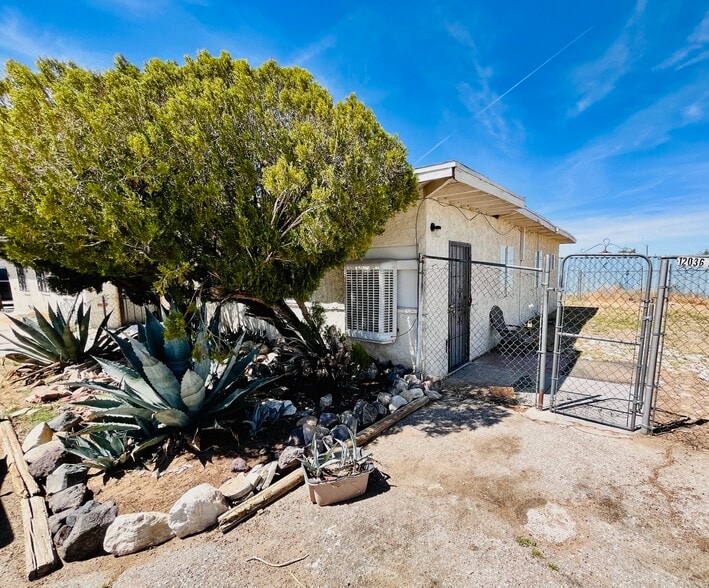 More Photos Of 12036 Bartlett Ave, Adelanto Office Residential For Sale
