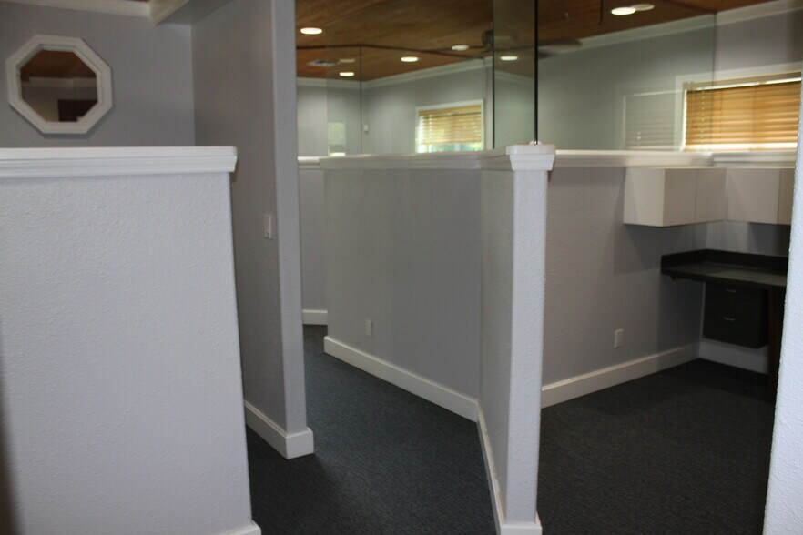 More Photos Of 1111 E Amelia St, Orlando Office For Lease