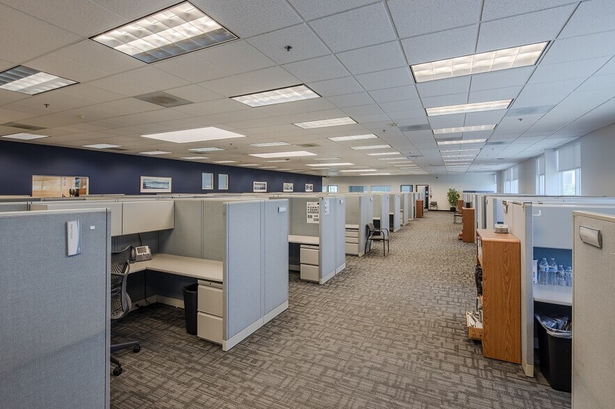 More Photos Of 8717 Research Dr, Irvine Office For Lease
