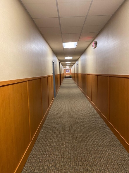 More Photos Of 799 Bloomfield Ave, Verona Medical For Lease