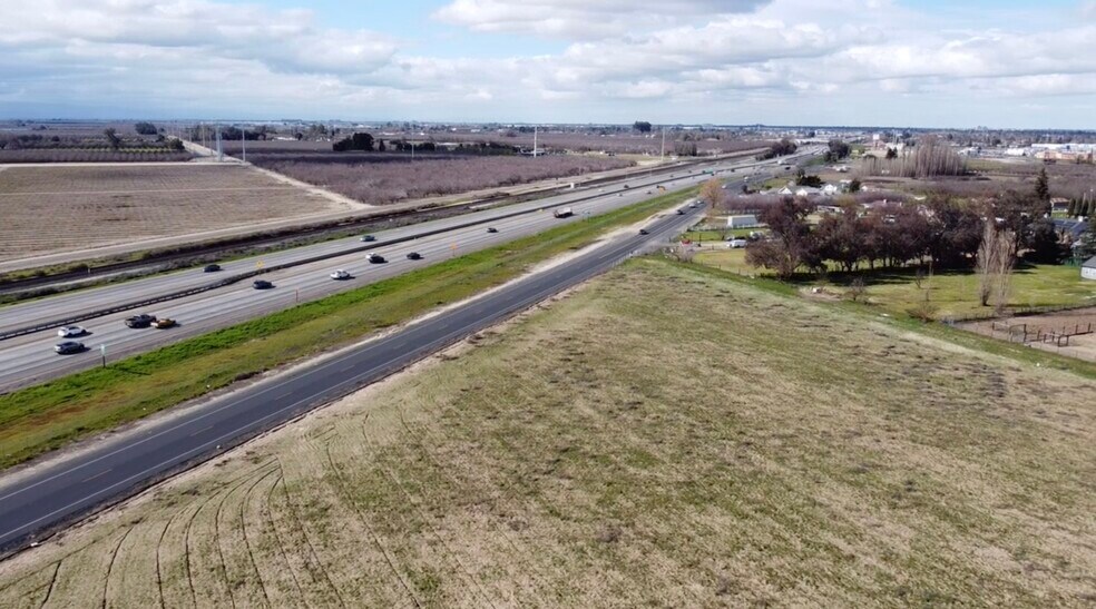 Primary Photo Of 4815 Esmar, Ceres Land For Lease