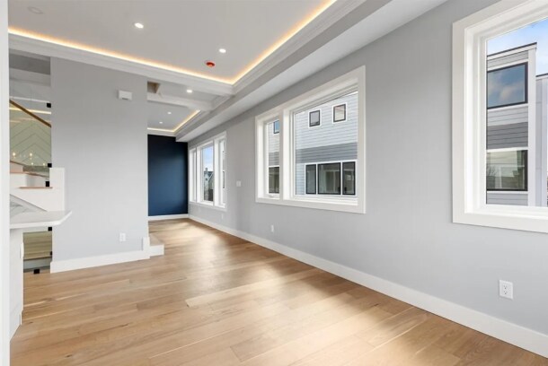 More Photos Of 308 Newton St, Waltham Apartments For Sale
