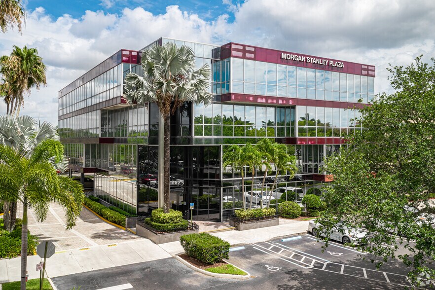 Primary Photo Of 2825 N University Dr, Coral Springs Office For Lease