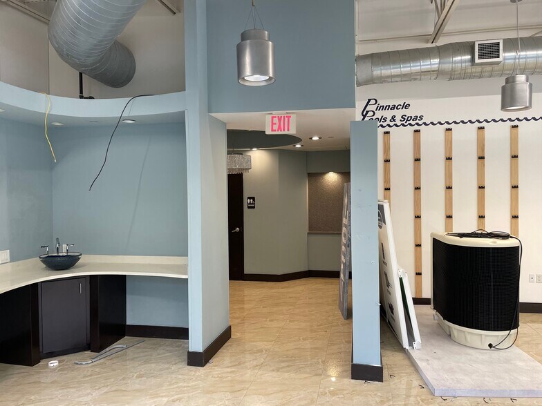 More Photos Of 5515 Vista View Way, Oviedo Medical For Lease