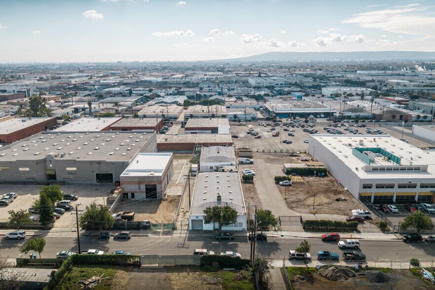 More Photos Of 1646 W 130th St, Gardena Manufacturing For Sale