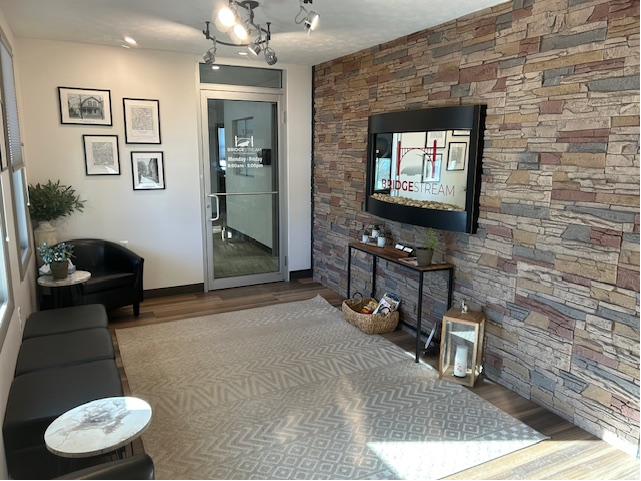More Photos Of 1701-1707 Delco Park Dr, Dayton Office For Sale